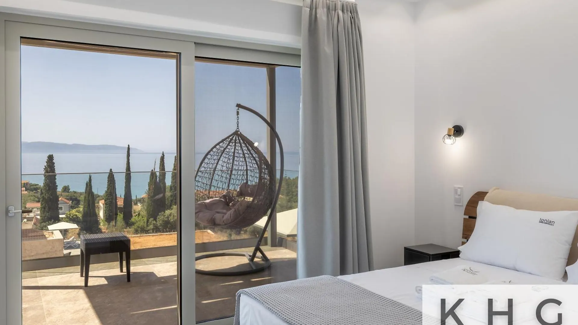 Blue Pearl Villa With Private Pool In Afrato Village! Infinite Sea Views! Trapezaki  Trapezaki (Kefalonia)